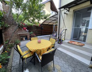 Ház 4 szobák eladó on Floresti