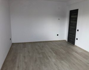 Lakás 2 szobák eladó on Floresti