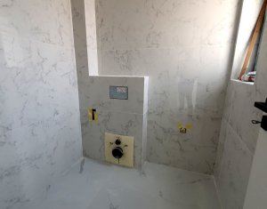 Maison 5 chambres à louer dans Floresti