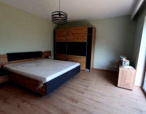 Maison 5 chambres à louer dans Floresti