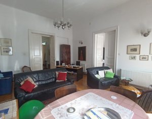 Maison 11 chambres à vendre dans Cluj-napoca, zone Centru