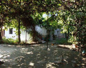 Ház 11 szobák eladó on Cluj-napoca, Zóna Centru