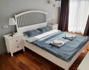Appartement 3 chambres à louer dans Cluj-napoca, zone Centru