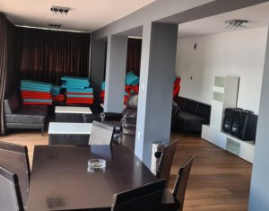 Nyaralók eladó on Belis