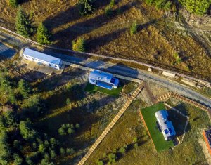 Nyaralók eladó on Belis