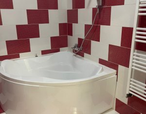 Lakás 3 szobák eladó on Floresti