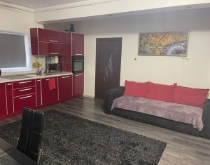 Lakás 3 szobák eladó on Floresti