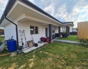 Ház 4 szobák eladó on Dezmir, Zóna Centru