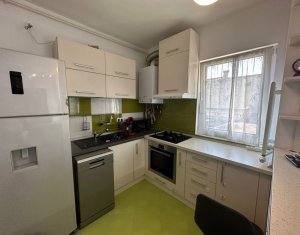 Appartement 3 chambres à vendre dans Cluj-napoca, zone Centru