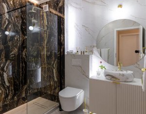 Appartement 3 chambres à vendre dans Cluj-napoca, zone Marasti