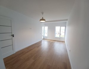 Maison 5 chambres à vendre dans Floresti