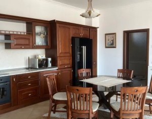 , 100m2 dans Cluj-napoca, zone Centru