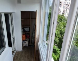 Appartement 3 chambres à vendre dans Cluj-napoca, zone Manastur