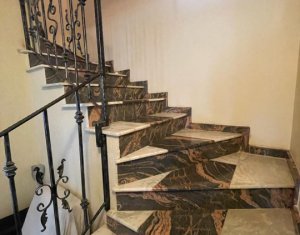 Ház 4 szobák kiadó on Turda