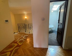 Ház 4 szobák kiadó on Turda