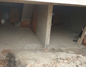 Ház 4 szobák eladó on Cluj-napoca