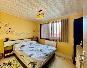 Appartement 3 chambres à vendre dans Floresti