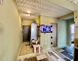 Appartement 3 chambres à vendre dans Floresti