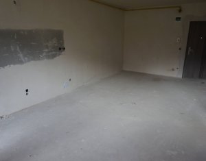 Lakás 2 szobák eladó on Floresti