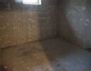 Lakás 2 szobák eladó on Floresti