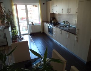 Lakás 3 szobák kiadó on Floresti