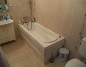 Lakás 3 szobák kiadó on Floresti