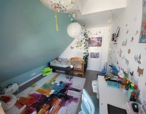 Appartement 4 chambres à vendre dans Floresti