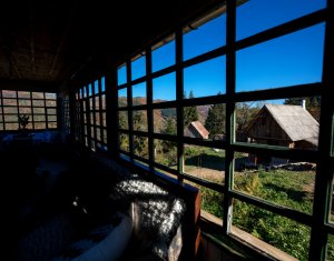 Nyaralók eladó, Zóna Centru