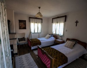 Nyaralók eladó, Zóna Centru