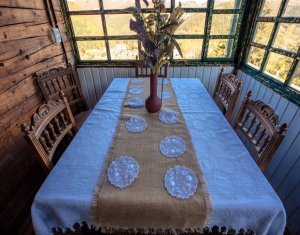 Nyaralók eladó, Zóna Centru