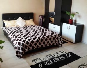 Maison 4 chambres à vendre dans Floresti