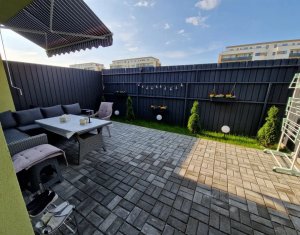 Maison 4 chambres à vendre dans Floresti