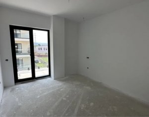Appartement 3 chambres à vendre dans Floresti
