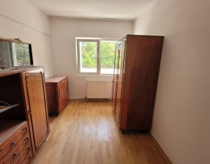 Appartement 3 chambres à louer dans Cluj-napoca, zone Manastur