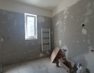 Appartement 3 chambres à vendre dans Floresti