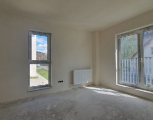 Appartement 3 chambres à vendre dans Floresti