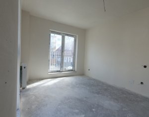 Appartement 3 chambres à vendre dans Floresti