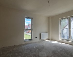 Appartement 3 chambres à vendre dans Floresti