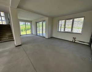 Maison 5 chambres à vendre dans Cluj-napoca, zone Iris