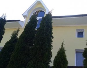 Maison 4 chambres à vendre dans Cluj-napoca, zone Iris