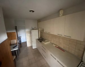 Appartement 3 chambres à vendre dans Cluj-napoca, zone Gheorgheni