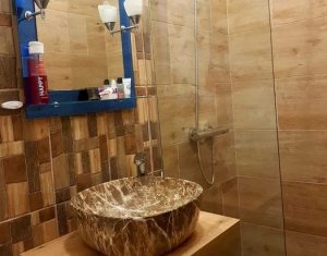 Appartement 3 chambres à vendre dans Cluj-napoca, zone Centru