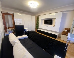 Appartement 3 chambres à vendre dans Cluj-napoca, zone Manastur