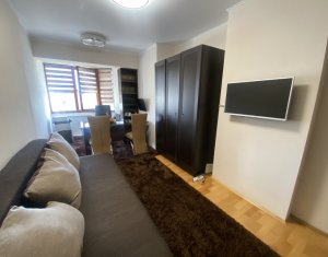 Appartement 3 chambres à vendre dans Cluj-napoca, zone Manastur
