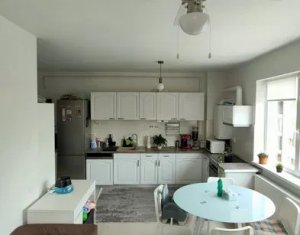 Appartement 3 chambres à vendre dans Baciu