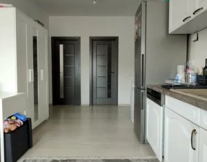 Appartement 3 chambres à vendre dans Baciu