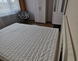 Appartement 3 chambres à louer dans Cluj-napoca, zone Centru