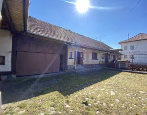 Ház 4 szobák eladó, Zóna Centru