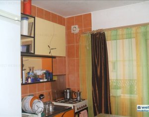 Ház 3 szobák eladó on Floresti