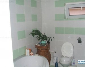 Ház 3 szobák eladó on Floresti